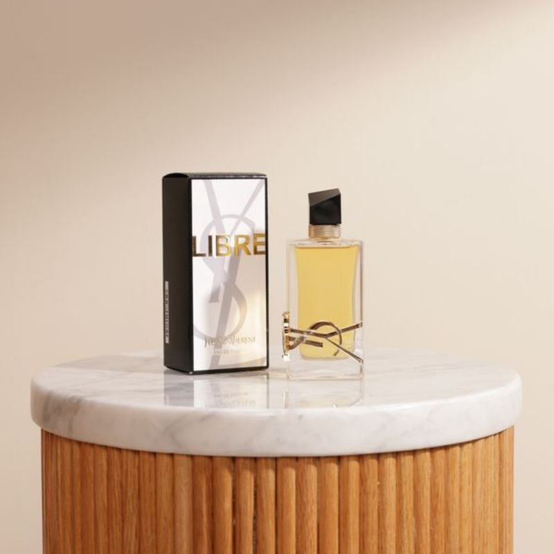 YVES SAINT LAURENT – Perfume Yves Saint Laurent Libre Feminino Eau de Parfum - Imagem 3