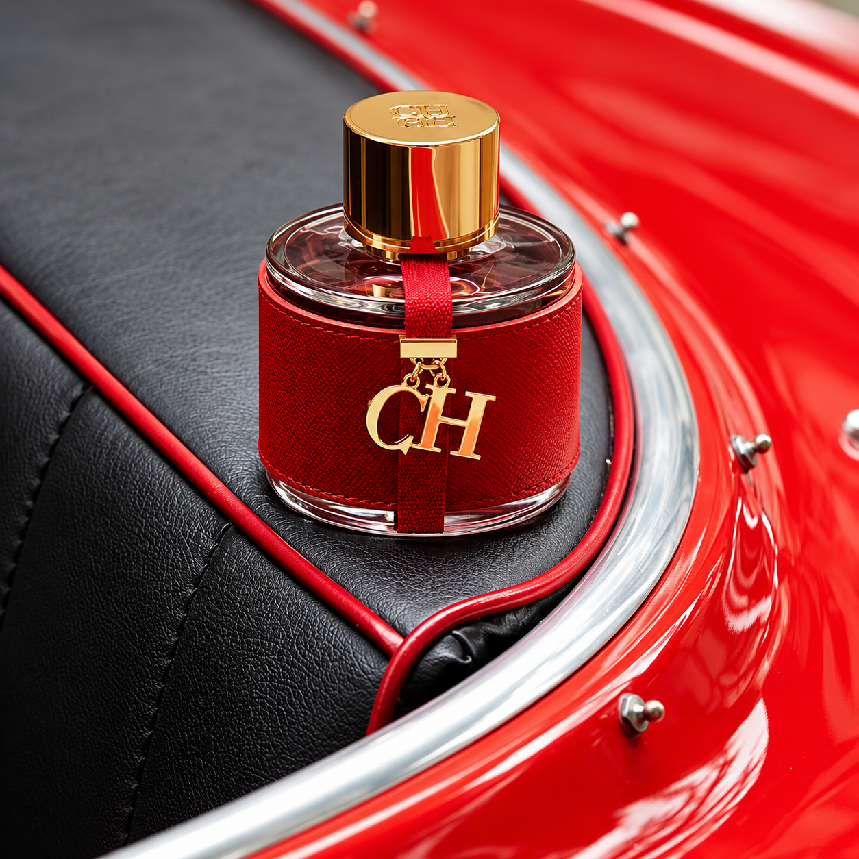 CAROLINA HERRERA – CH Feminino Eau de Toilette 100ml - Imagem 3